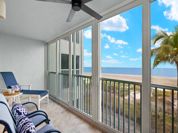 Sanibel Luxurious Gulf-Front Condo with Stunning Views & Coastal Elegance