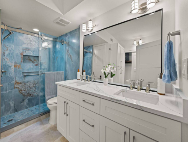 Sanibel Luxurious Gulf-Front Condo with Stunning Views & Coastal Elegance