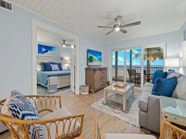 Sanibel Luxurious Gulf-Front Condo with Stunning Views & Coastal Elegance