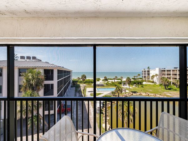 Sanibel Island Beach Condo for Rent