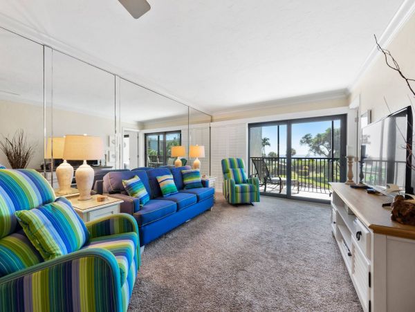 Sanibel On Beach Vacation Condo 2 Bedrooms Partial Gulf View