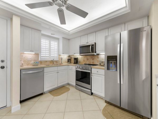 Sanibel On Beach Vacation Condo 2 Bedrooms Partial Gulf View