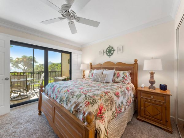 Sanibel On Beach Vacation Condo 2 Bedrooms Partial Gulf View