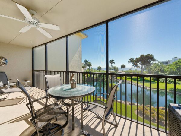 Sanibel On Beach Vacation Condo 2 Bedrooms Partial Gulf View