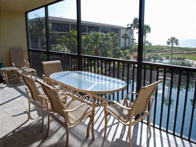 Great Sanibel Beachfront Vacation Rental Condo on Beach Great Sanibel Beachfront Vacation Rental Condo on Beach