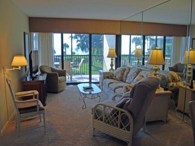Great Sanibel Beachfront Vacation Rental Condo on Beach Great Sanibel Beachfront Vacation Rental Condo on Beach