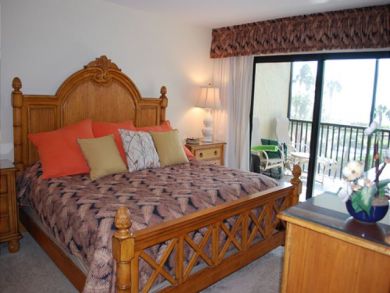 Great Sanibel Beachfront Vacation Rental Condo on Beach Great Sanibel Beachfront Vacation Rental Condo on Beach