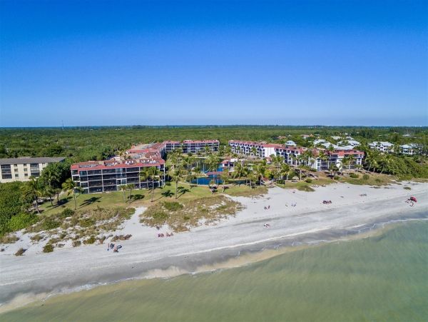Sanibel Island Vacation Rental | Gulf Front Luxury Condo with Rooftop Deck