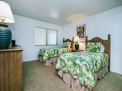 Two Bedroom Sanibel Condo with Distant Gulf Views Sleeps 6