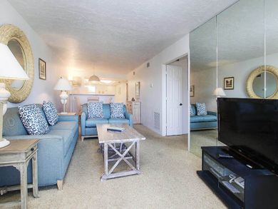 Two Bedroom Sanibel Condo with Distant Gulf Views Sleeps 6