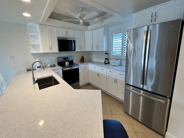 Charming 3-Bedroom Vacation Rental Condo on Sanibel