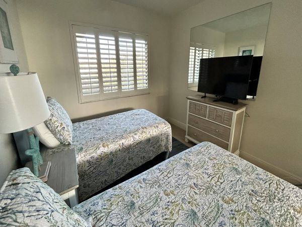 Charming 3-Bedroom Vacation Rental Condo on Sanibel
