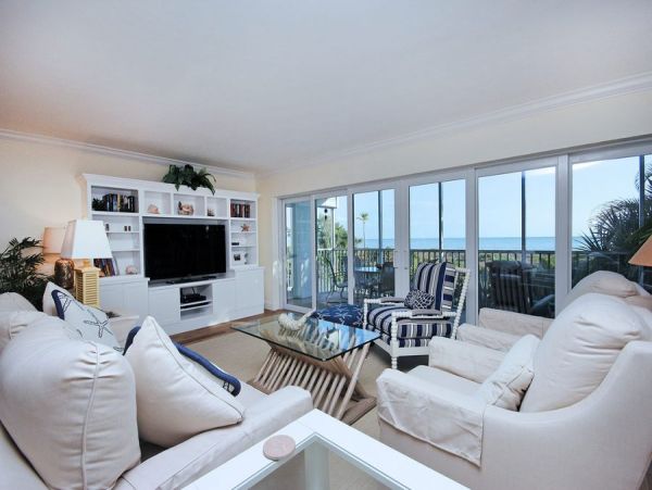 Full Gulf Views at this 3 Bedroom Sanibel Vacation Condo
