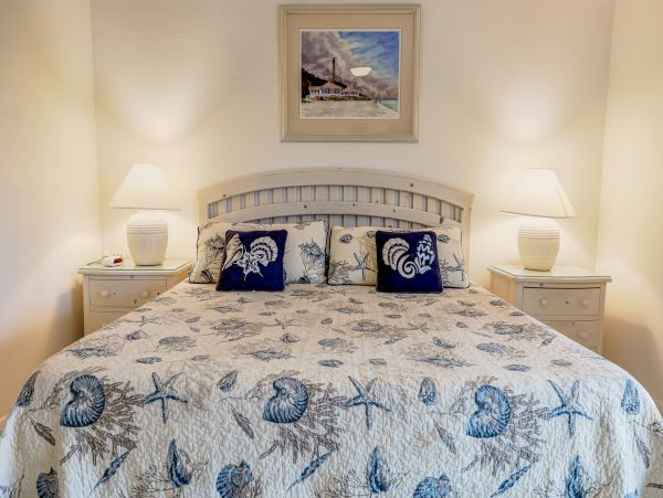 Sanibel Vacation Rental Private Pool Home Walk to Beach.