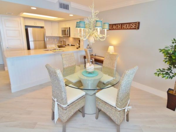 Fort Myers Two Bedroom Condo on the Beach with Amazing Views