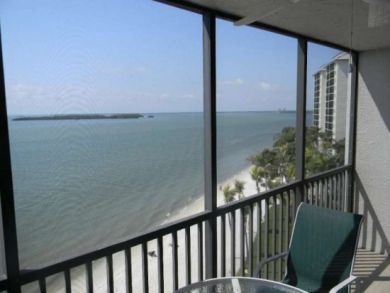 Beautiful Gulf views from balcony