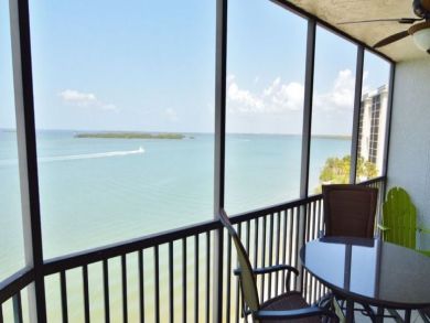 Two Bedroom Bay View Vacation Rentals in Fort Myers
