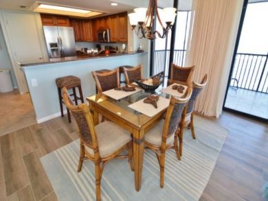 Open Plan Kitchen and DIning Area