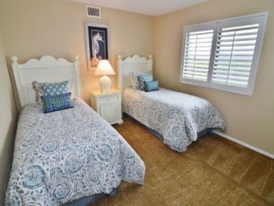 Two Twin beds