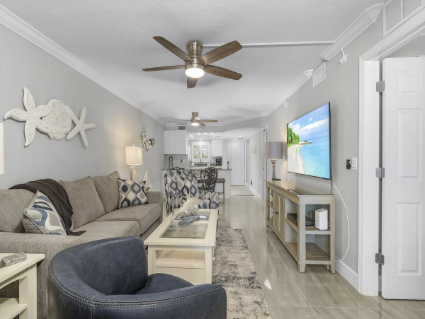 Fort Myers Beach Vacation Rental | 2-Bedroom Condo with Pool & Gulf Views