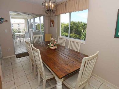 Sanibel Vacation Condo Sleeps Six Guests