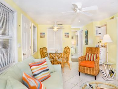 Cozy Sanibel Island One Bedroom Vacation Cottage Sleeps 4 Cozy Sanibel Island One Bedroom Vacation Cottage Sleeps 4