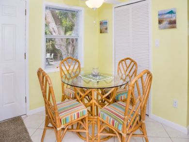 Cozy Sanibel Island One Bedroom Vacation Cottage Sleeps 4 Cozy Sanibel Island One Bedroom Vacation Cottage Sleeps 4