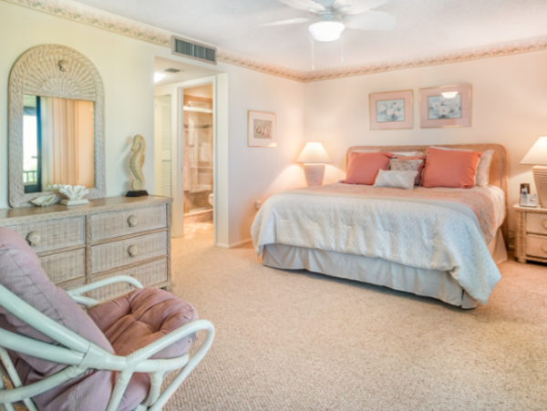 Sanibel Beach Two Bedroom Condo Sleeps 8 Guests