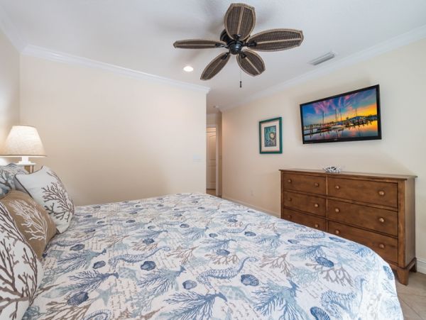 Rental Luxury All The Way Ground Level 4 Bedroom 4 Bath