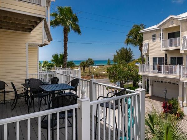 Anna Maria Value Sleep 6 Townhome with Gulf Views