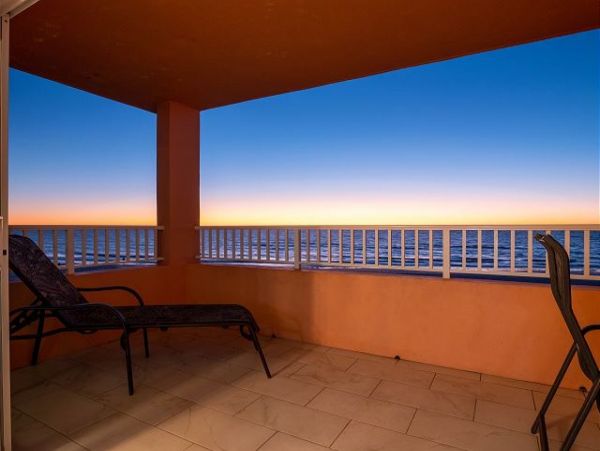 Anna Maria Island Beach Front 2 Bedroom Vacation Condo.