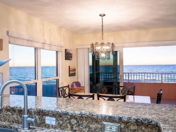 Anna Maria Island Beach Front 2 Bedroom Vacation Condo.