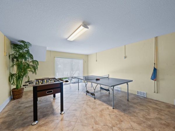 Anna Maria Rental You Can Almost Throw Frizbee to the Beach