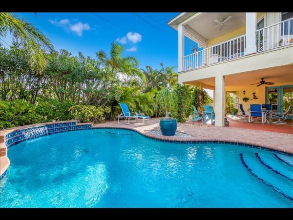 Anna Maria Rental Three Bedroom Sleeps 6 Private Pool