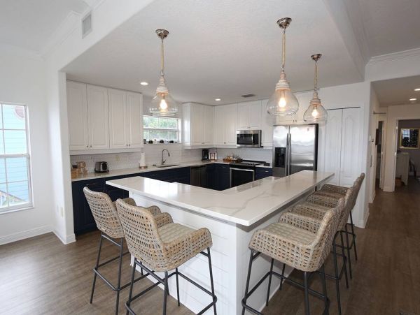 Bradenton Beach Luxury Condos with Two Bedrooms Bay Views