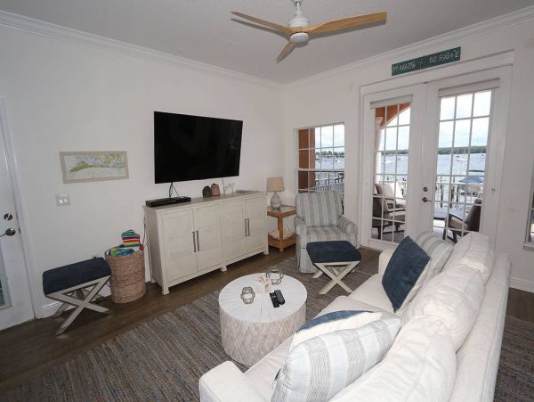 Bradenton Beach Luxury Condos with Two Bedrooms Bay Views