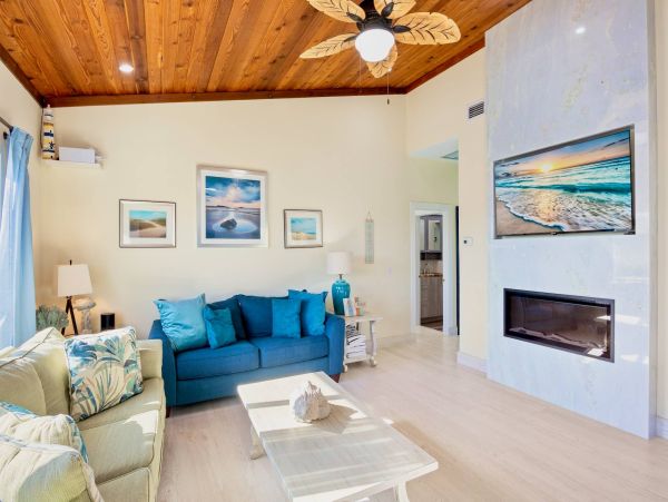 North Anna Maria Island Rental Two Bedroom Pool Home