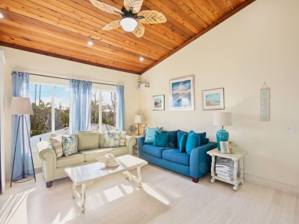 North Anna Maria Island Rental Two Bedroom Pool Home