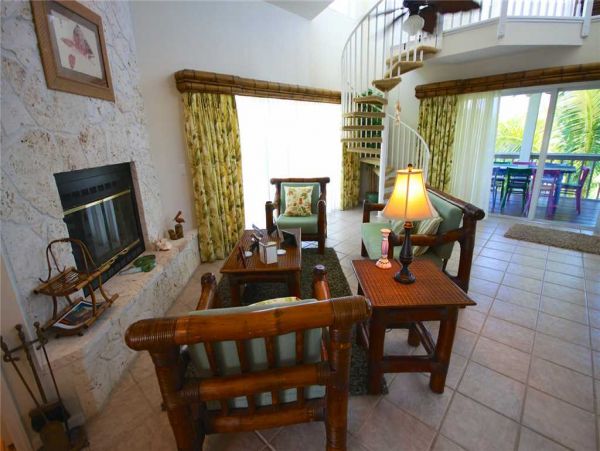 Beautiful Captiva Vacation Rental Home with Hot Tub