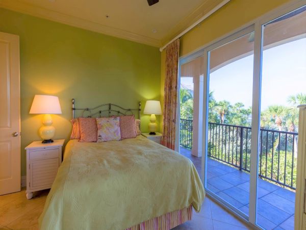 Great Value Captiva Island 4 Bedroom Beach Vacation Home