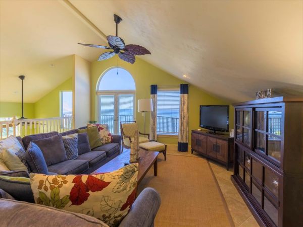 Great Value Captiva Island 4 Bedroom Beach Vacation Home