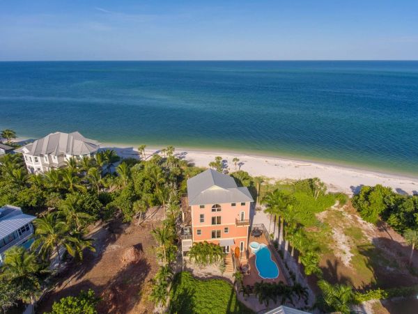 Great Value Captiva Island 4 Bedroom Beach Vacation Home