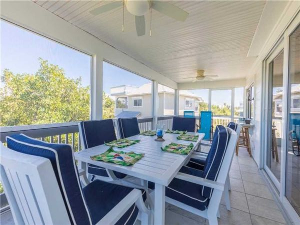 North Captiva Island Rentals Close to the Beach