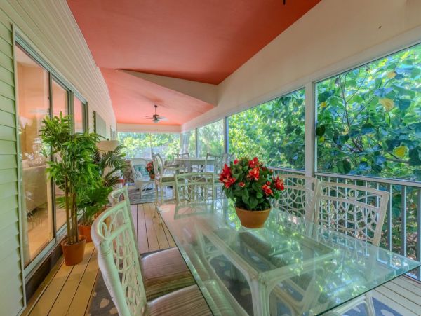 Walk to Beach Captiva Vacation Home Sleeps 8 Guests