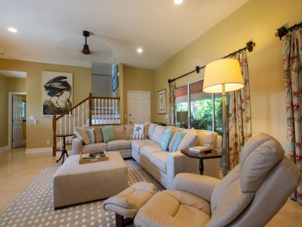 Walk to Beach Captiva Vacation Home Sleeps 8 Guests