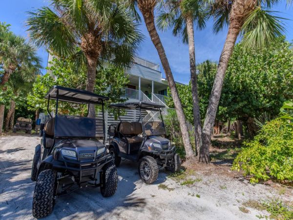 Walk to Beach Captiva Vacation Home Sleeps 8 Guests