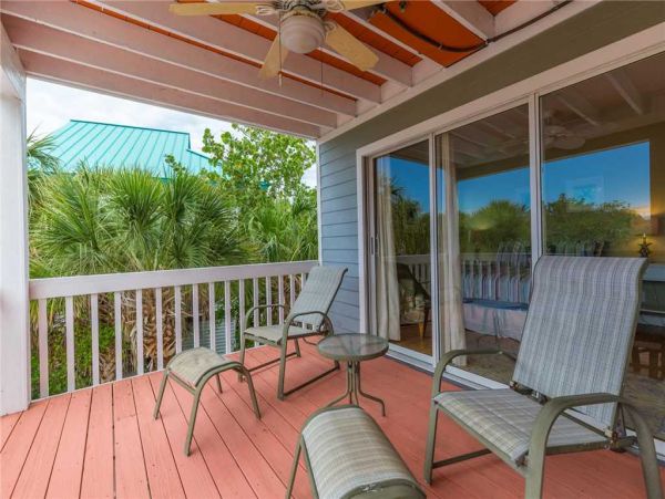 Captiva Vacation Home With 4 Bedrooms Short Walk to Beach