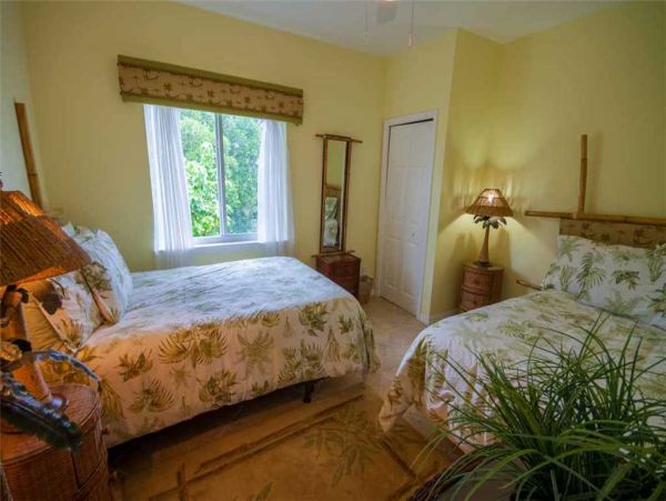 Four Bedroom Captiva Rental Home Located On The Beach