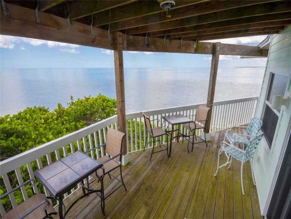 Four Bedroom Captiva Rental Home Located On The Beach