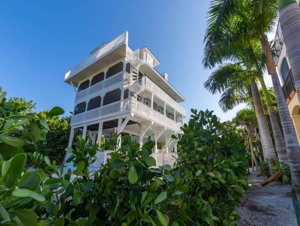 North Captiva Four Bedroom Vacation Rental Home with Pool